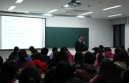 宁波银行杭州分行副总经理沈劲枫与君畅谈