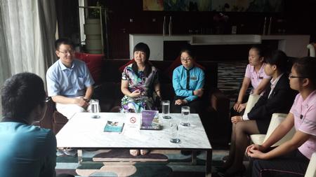 学院与学生交流见习心得1