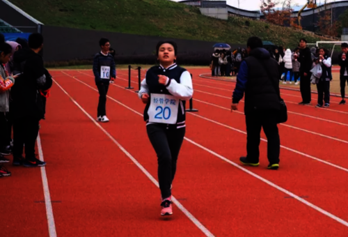 坚持冲向的就是胜利