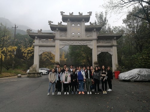 2018-11-17_09-00-53_302397_org-8