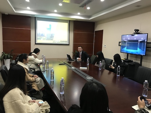 12月16日我院学生参访宁波银行海创园支行