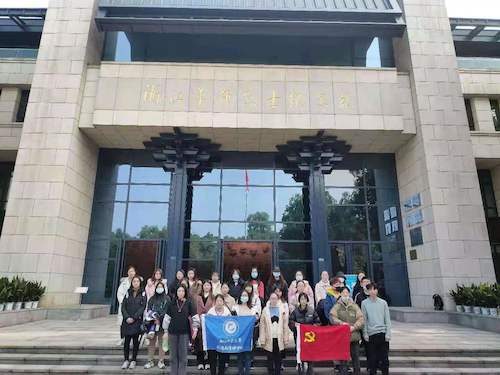 cf675785d211a2d42498ce9dd6a372d