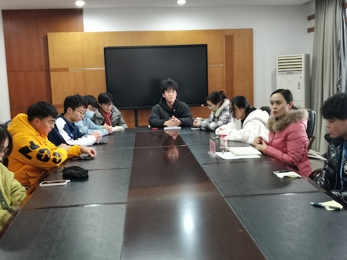 毛卓尔副书记讲话