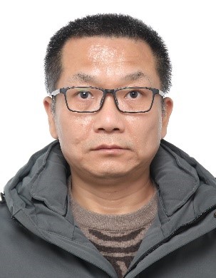 王劲松